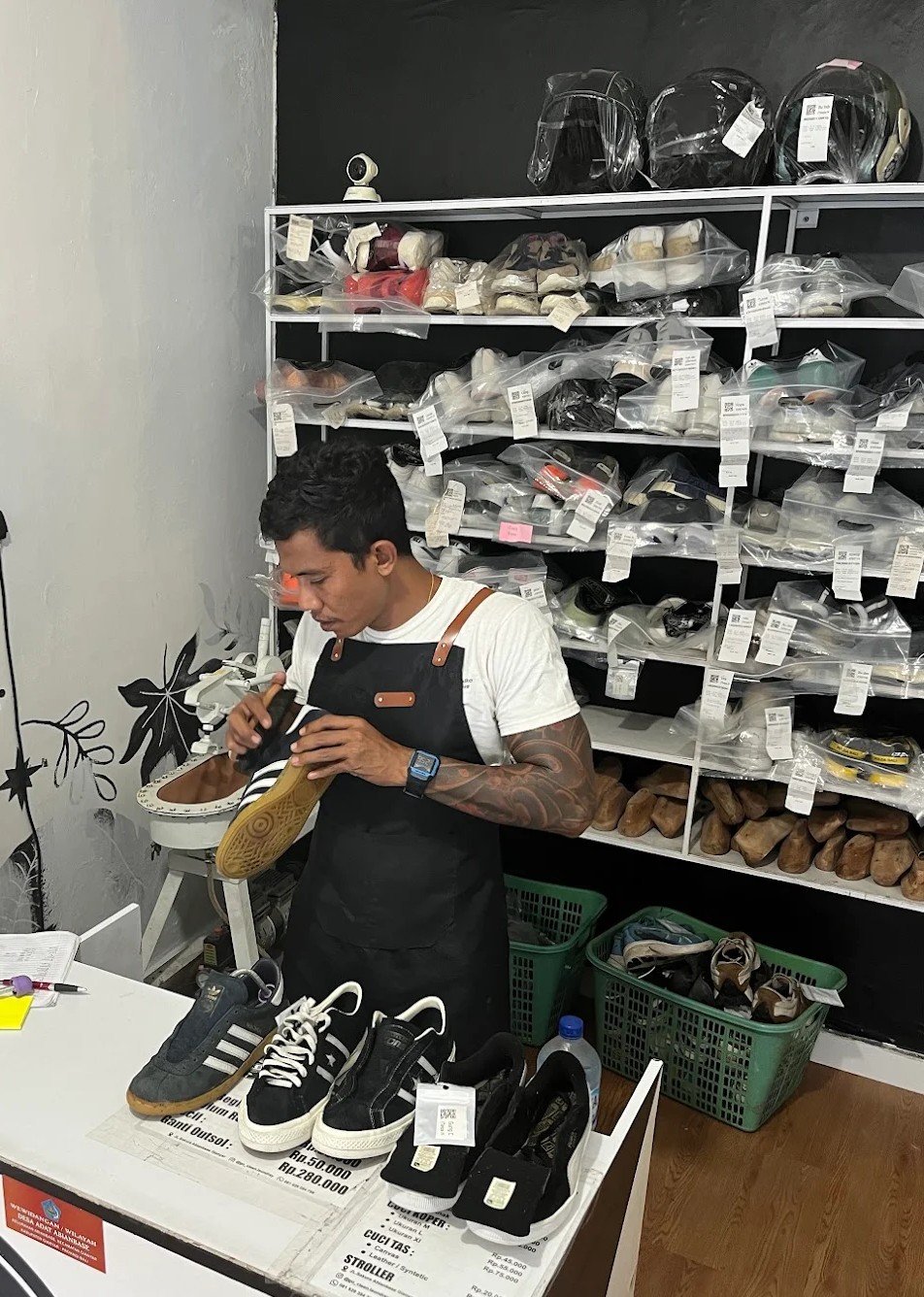 Galeri Dokter Shoes Bali 1